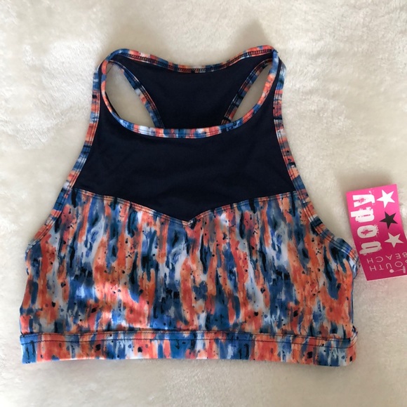 ASOS (SOUTH BEACH BODY) CROPPED WORKOUT SET - Picture 4 of 7